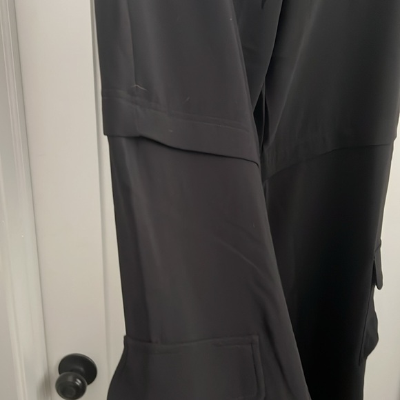 ￼Amanda Uprichard new with tags black wide leg cargo dress pants size large - Picture 3 of 7